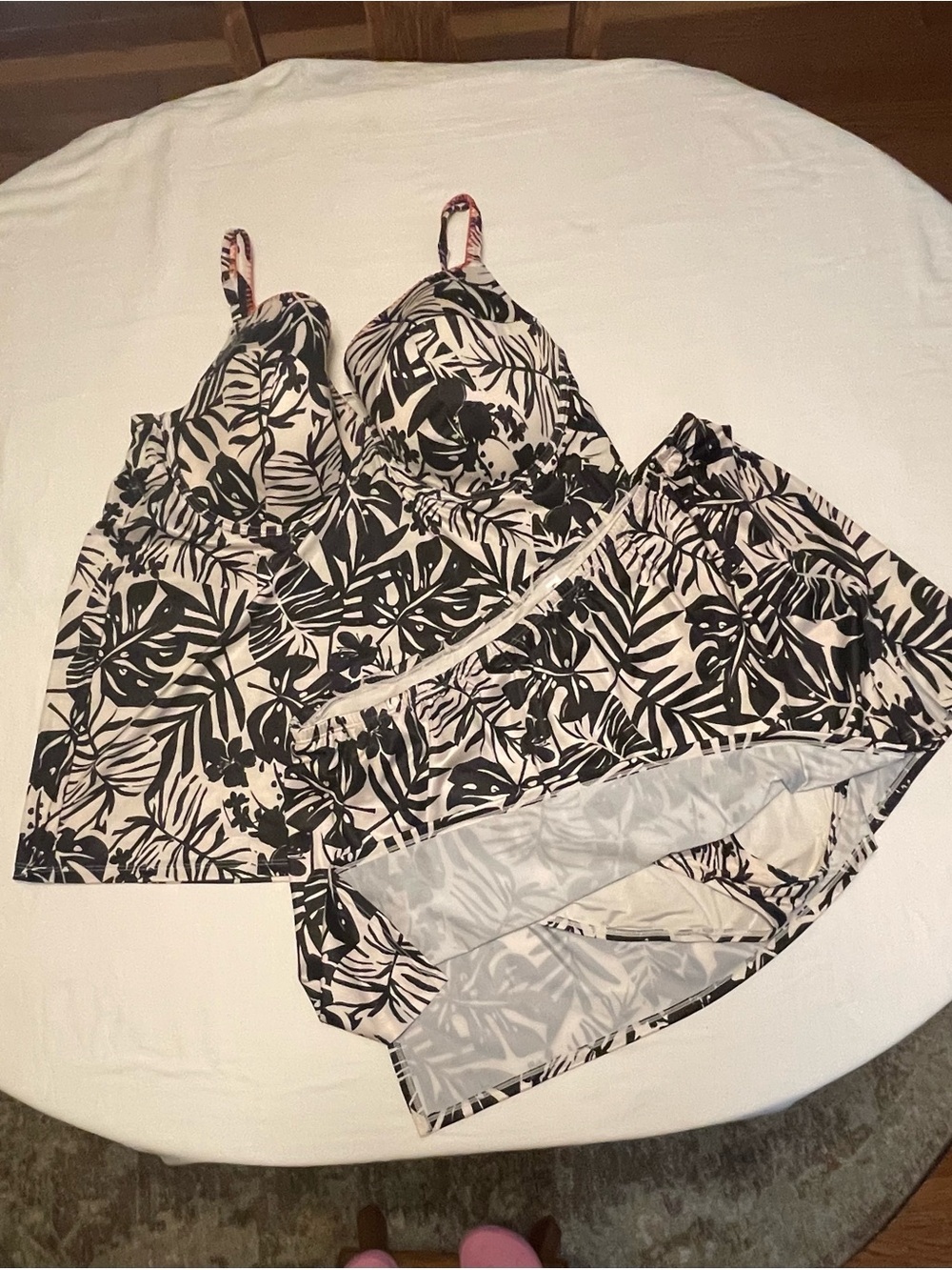 Black & Cream Tropical Print Women's Swim Suit - Picture 1 of 10